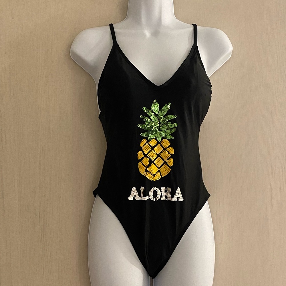 Xhilaration sequin pineapple swimsuit M